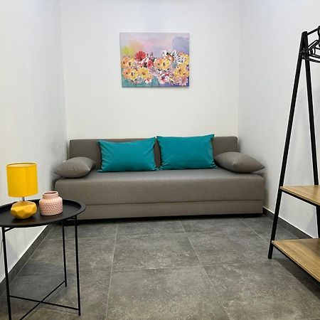 Lovely Apartment M&K In Peaceful Area - Zadar Exterior photo